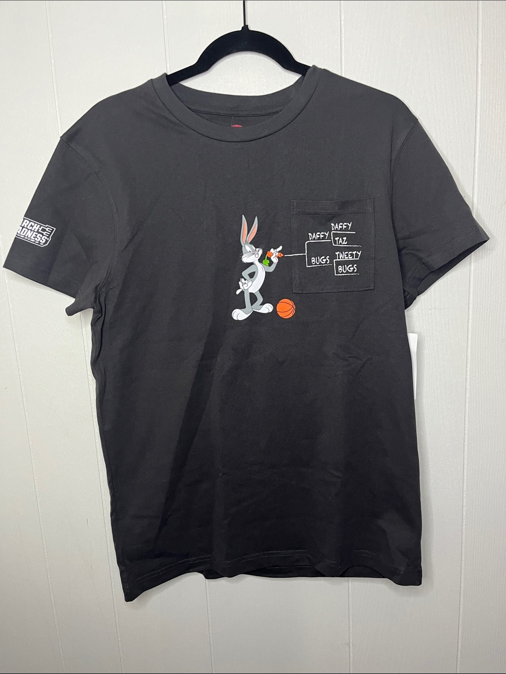 Champion Bugs Bunny Shirt medium